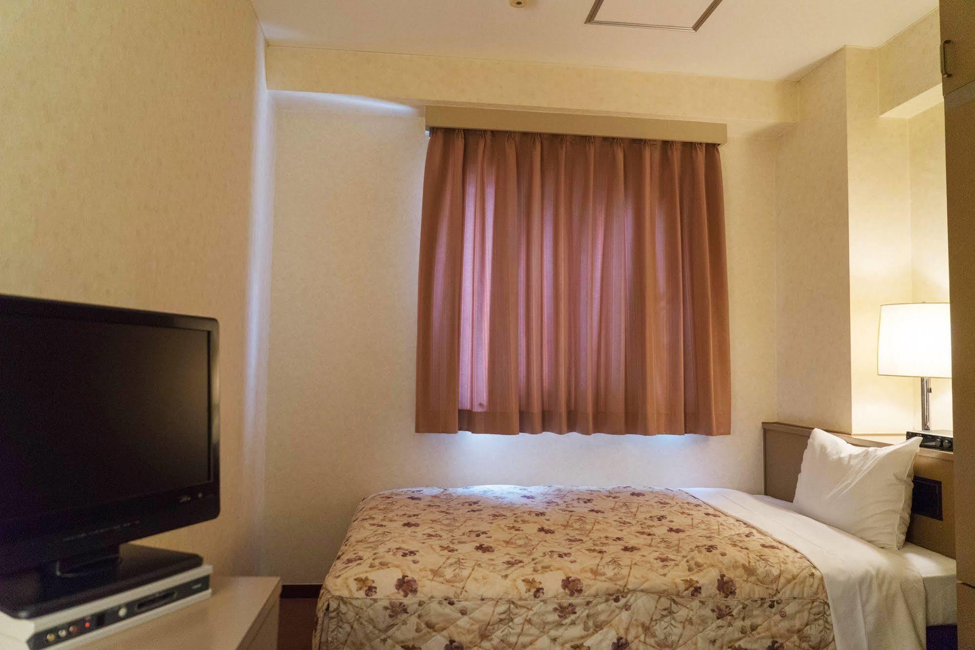 Sankei City Hotel Chiba Exterior foto